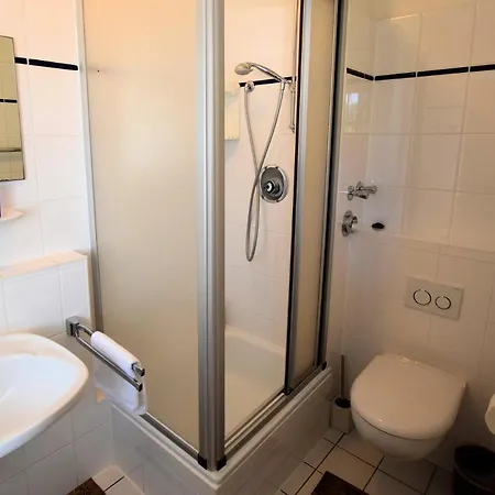 Raantem Hues, Ra04 Sylt