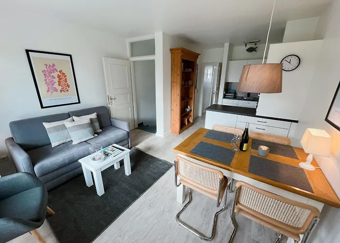 Raantem Hues, Ra04 * Sylt